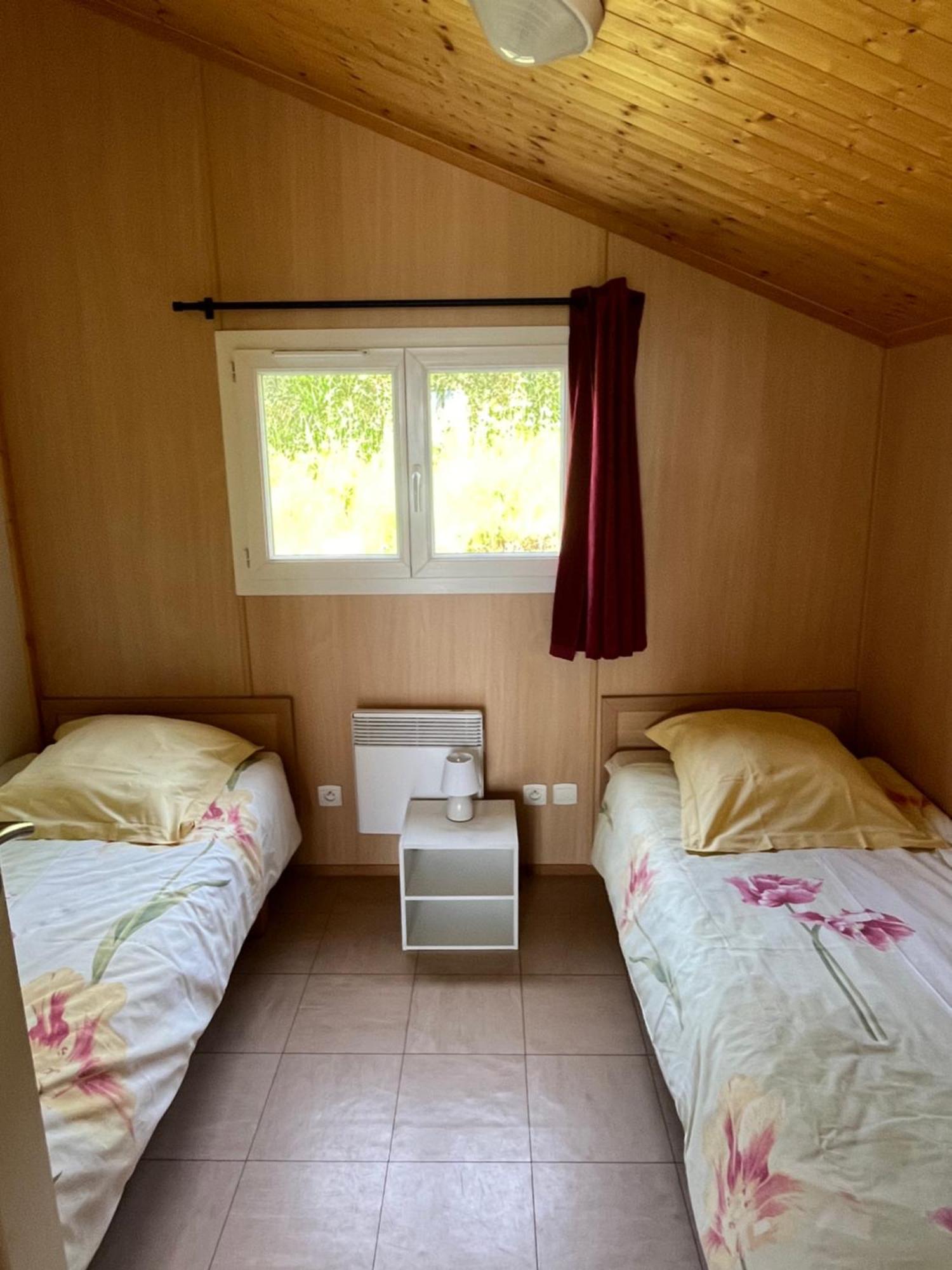 Les Chalets Du Piou Bussieres  Exterior foto