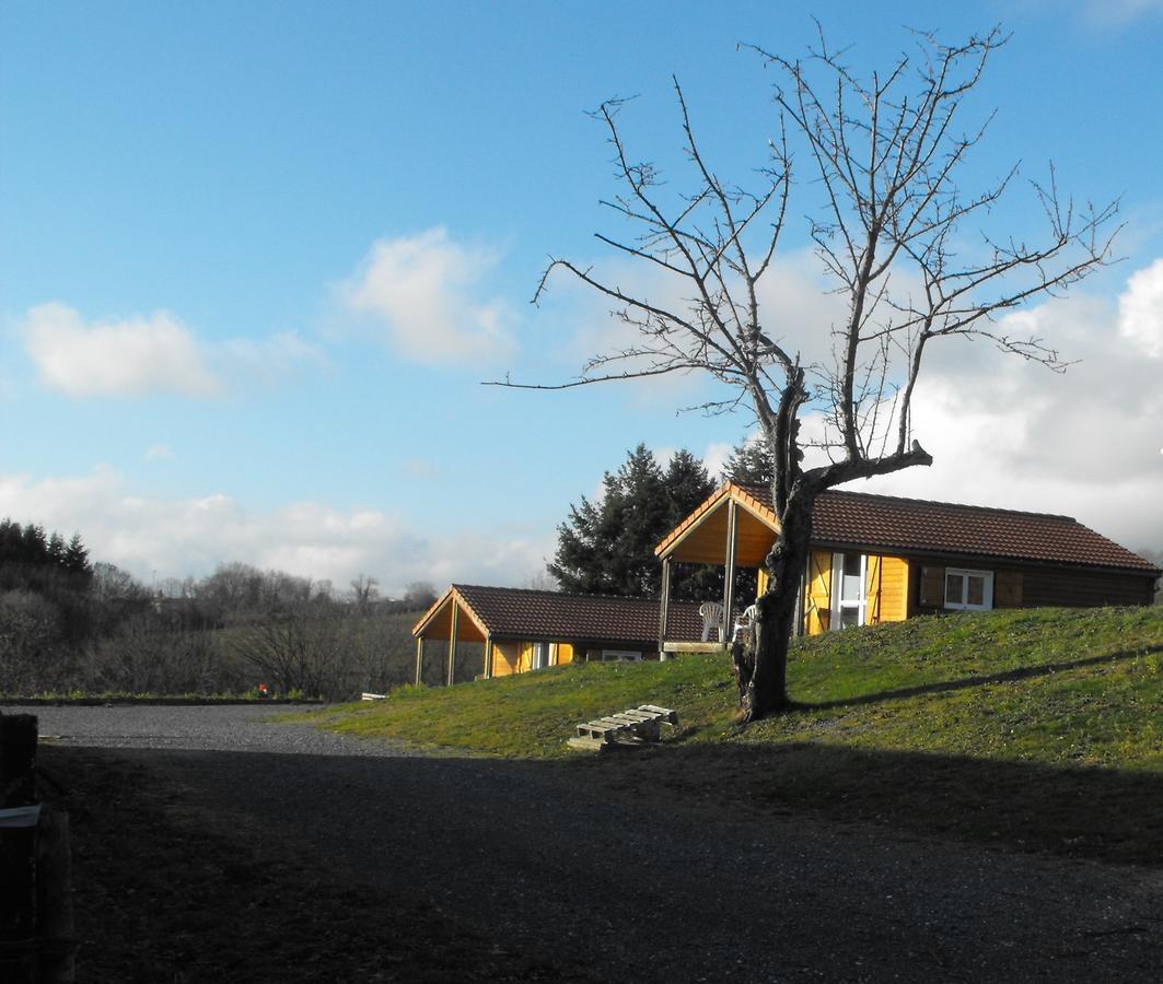 Les Chalets Du Piou Bussieres  Exterior foto