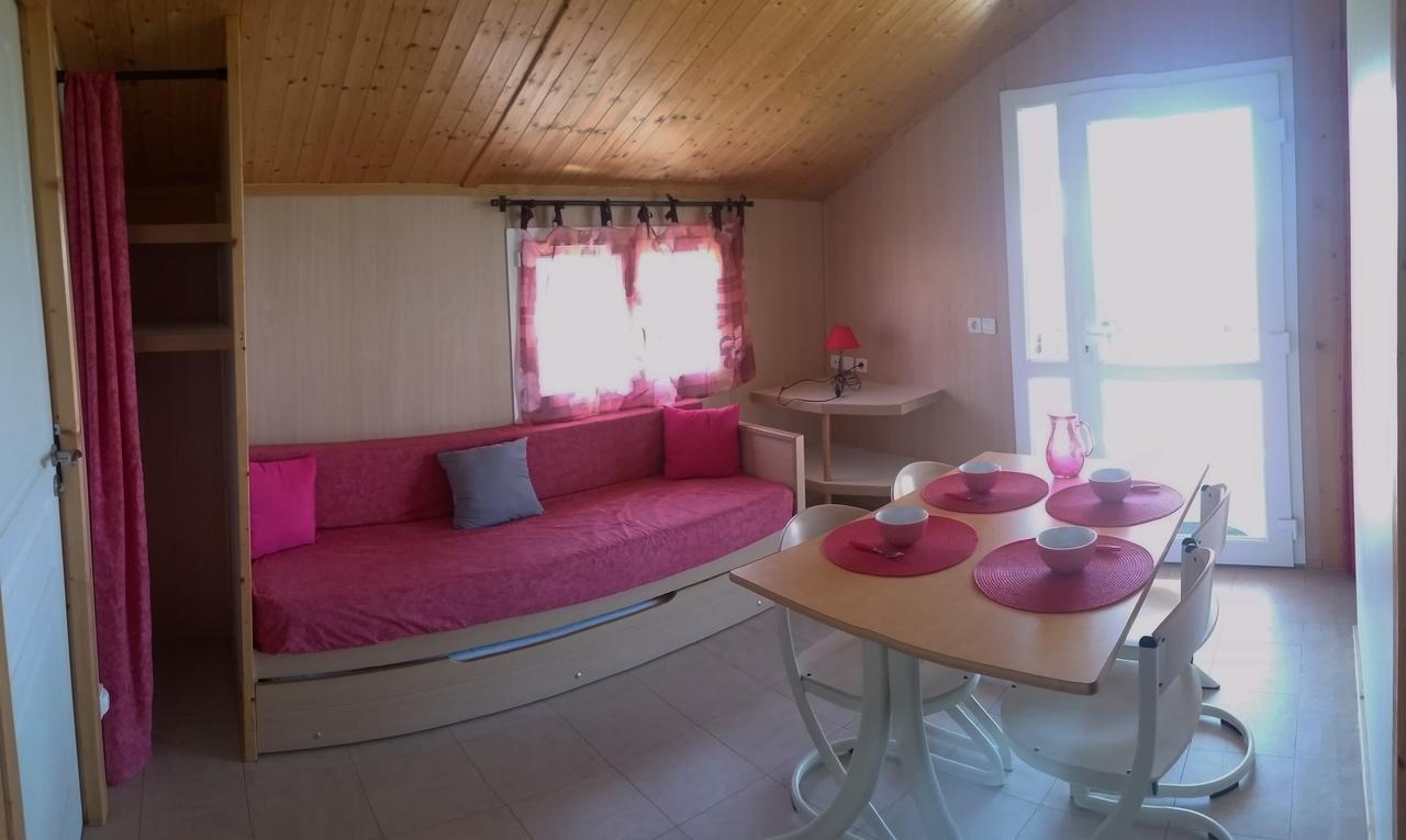 Les Chalets Du Piou Bussieres  Exterior foto